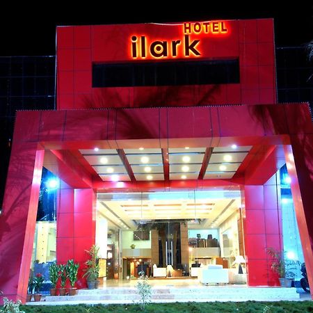 Hotel Ilark Bhuj Exterior photo